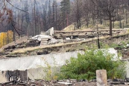 nearly-2-years-after-bc.-wildfire,-lake-okanagan-resort-condo-owners-still-can’t-rebuild