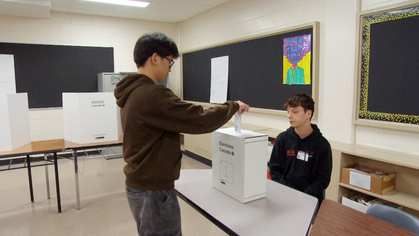 winnipeg-students-hold-mock-vote-ahead-of-federal-election