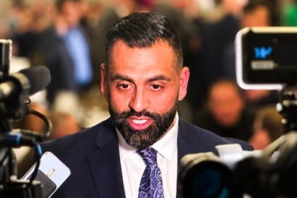 manitoba-progressive-conservatives-choose-obby-khan-as-new-party-leader