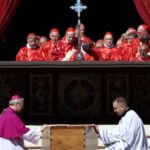pope-francis-honoured-at-funeral-before-hundreds-of-thousands-from-presidents-to-the-poor