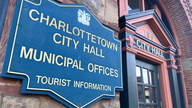 too-soon-to-tell-if-charlottetown-short-term-rental-rules-are-making-things-better,-says-city
