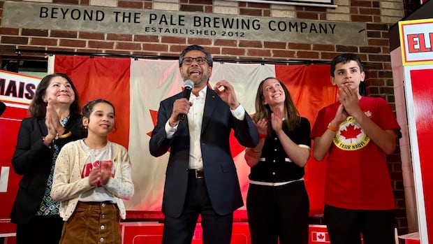 yasir-naqvi-re-elected-in-ottawa-centre
