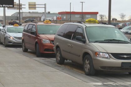 charlottetown-scraps-its-taxi-bylaw,-saying-that-will-make-it-easier-for-operators-to-set-up-shop