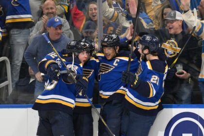 brutal-2nd-period-stretch-dooms-winnipeg-jets-in-st.-louis,-forcing-game-7-sunday