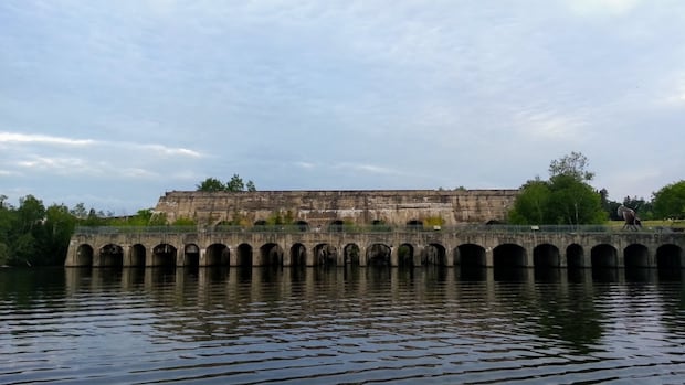 man-dead-after-slipping-into-water-at-pinawa-dam