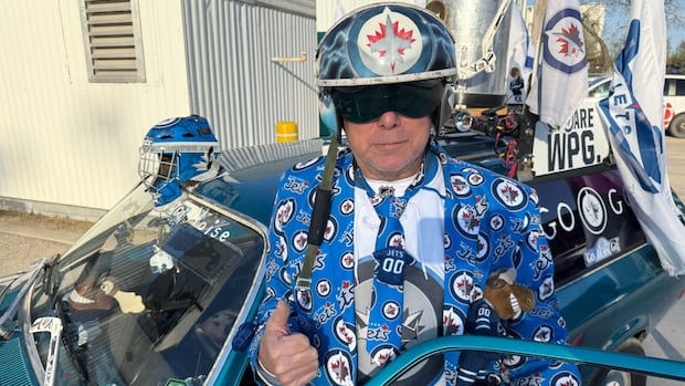 raucous-winnipeg-fans-poised-to-be-x-factor-for-jets-in-2nd-round-against-dallas-stars