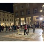 pam-frampton:-in-an-italian-piazza,-worlds-collide