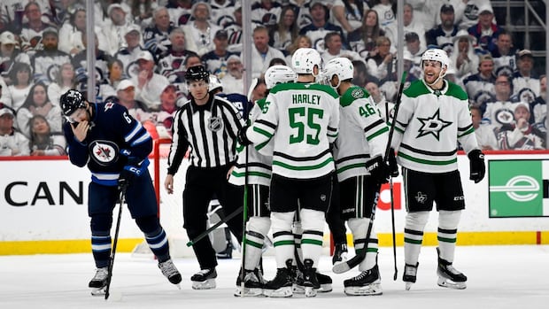 red-hot-mikko-rantanen-records-2nd-hat-trick-in-a-row,-as-stars-beat-jets-in-game-1