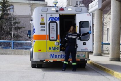 winnipeg-paramedic-union-calls-for-help-amid-‘unbelievable’-violence-levels,-burnout-on-the-job