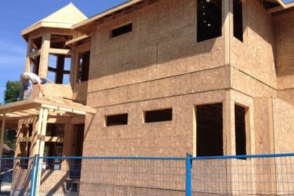 saskatoon-moves-to-break-with-province-on-home-energy-efficiency-standards