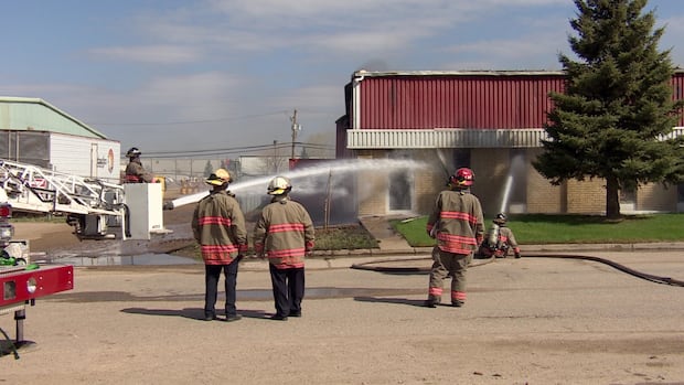 fire-engulfs-saskatoon-plastics-manufacturing-business