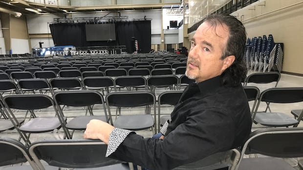 kelowna-pastor-accused-of-historical-sexual-assaults-in-civil-lawsuits,-denies-allegations