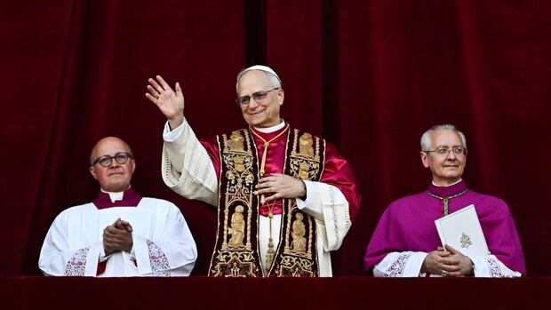 manitobans-react-with-surprise,-pride-as-1st-american-named-pope