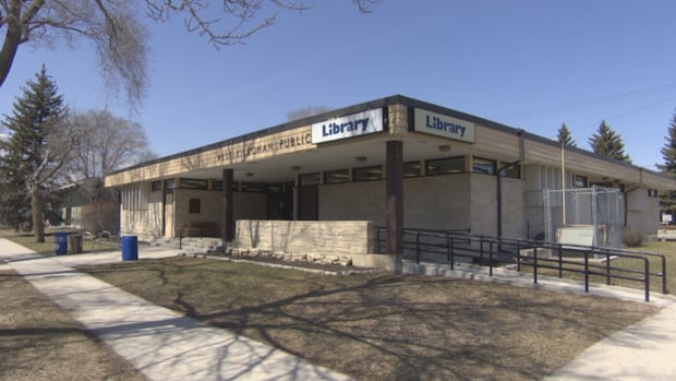 supporters-worry-plans-for-new-winnipeg-library-branch-could-mean-end-of-west-kildonan-location