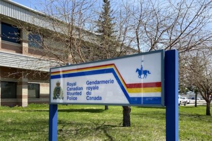 girl-sexually-assaulted-after-break-in-while-she-was-sleeping-at-home-in-thompson