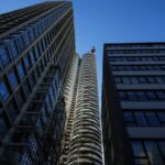 metro-vancouver-housing-prices-may-lower-amid-economic-uncertainty,-experts-say