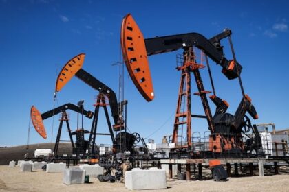 oil-prices-are-down-it-means-something-different-in-canada-vs-the-us.