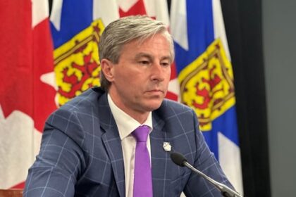houston-says-he’s-‘focused-on-nova-scotia’-amid-rumours-he’s-seeking-poilievre’s-job