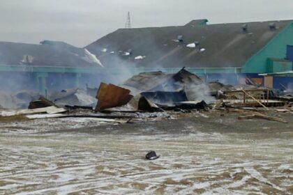 new-band-office-destroyed-by-fire-in-northern-manitoba,-police-say-it-was-arson