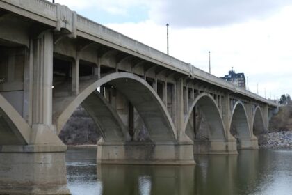 broadway-bridge-to-close-for-6-months-starting-may-12
