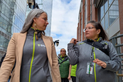 indigenous-women-take-to-the-streets-of-downtown-winnipeg-to-help-their-community