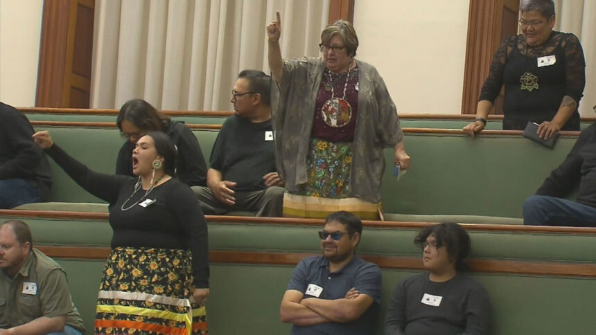 grand-chief-in-ontario-says-repeal-of-bill-5-starting-point-for-discussions-with-first-nations
