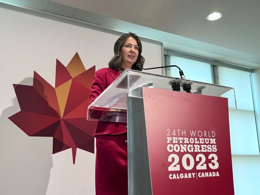 alberta-moves-to-weaken-its-carbon-price-amidst-talk-of-national-grand-bargain