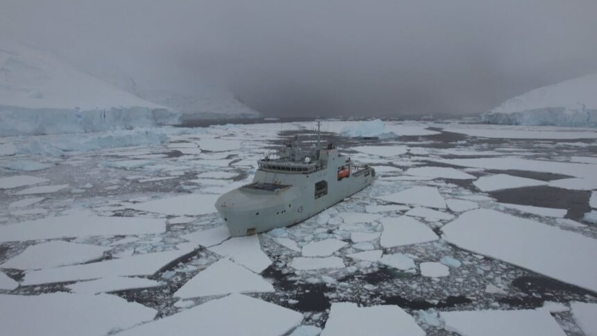 inside-an-all-canadian-voyage-to-antarctica