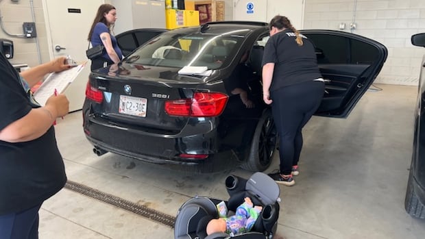 group-helps-take-the-mystery-out-of-installing-child-car-seats