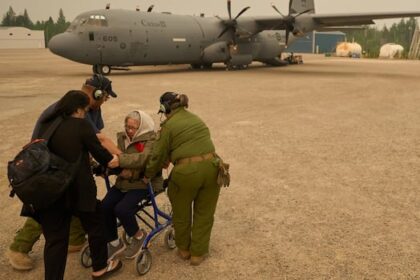 as-wildfires-rage-across-the-country,-how-can-canadians-help-evacuees?