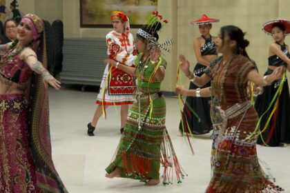mosaic-pavilion-brings-different-cultures-in-for-united-dance