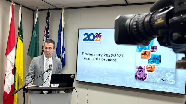 saskatoon-financial-forecast-pegs-property-tax-increase-at-10%,-but-says-number-will-go-down