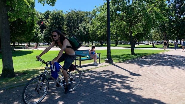 southern-bc.-set-to-bake-under-‘early-season-heat-event’