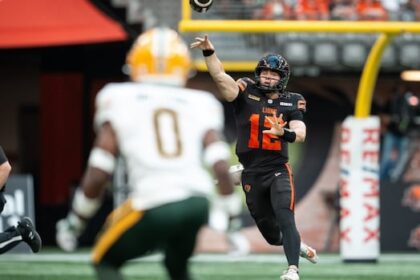 rourke-throws-3-tds-as-bc.-lions-dump-edmonton-elks-31-14-in-season-opener