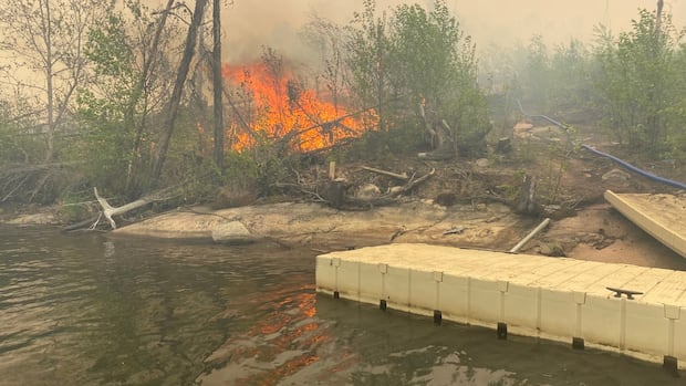 ‘we-cannot-slow-down’:-wildfire-efforts-continue-as-cool-temperatures-and-rain-persist-in-northern-sask.