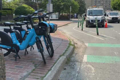 halifax-mayor-wants-to-pause-work-on-new-bike-lanes