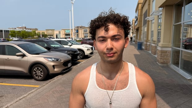ottawa-students-struggle-to-find-summer-work-as-unemployment-rises