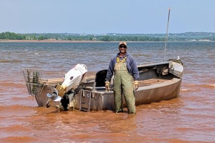 oyster-harvesters-in-pei.-fear-overfishing,-empty-rivers-next-spring-amid-msx-concerns