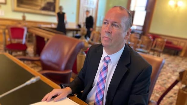 retirement-incentives-paid-to-nb.-power-employees-who-were-already-leaving,-auditor-says