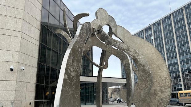 manitoba-court-resentences-man-who-pleaded-guilty-after-trying-to-lure-child-on-craigslist