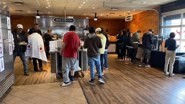freeing-up-hotel-rooms-for-wildfire-evacuees-could-hurt-business-but-is-understandable:-winnipeg-chamber