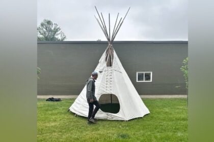 winnipeg-principal-‘dumbfounded’-after-4-metre-teepee-stolen-from-elementary-school’s-lawn