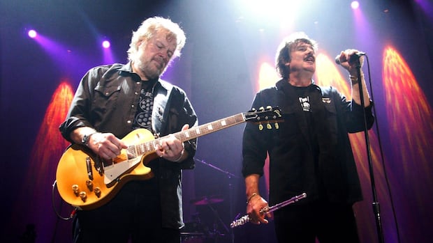 randy-bachman-and-burton-cummings-to-reunite-for-1st-guess-who-performance-in-23-years