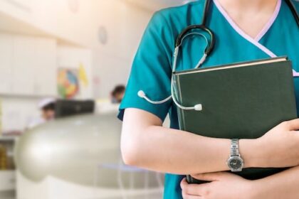 vitalite-files-counterclaims-to-travel-nurse-contract-lawsuits-by-canadian-health-labs