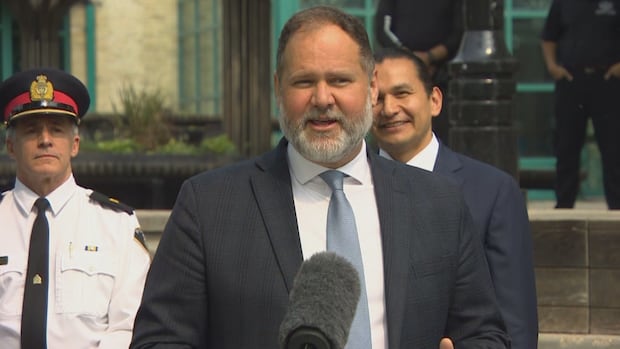 summer-safety-plan-gets-$500k-to-help-marginalized-people,-increase-safety-for-all-in-downtown-winnipeg