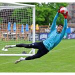 multilingual-yesli-stands-tall-in-first-season-as-wanderers-keeper