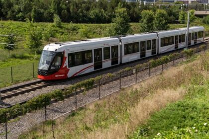 lrt-closed-this-weekend,-expansion-work-disrupting-service-all-summer