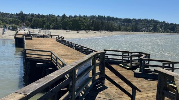 jericho-pier-reopens-more-than-3-years-after-storm-decimated-structure