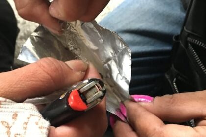 despite-‘massive-shift’-towards-smoking-over-injection,-ontario-has-only-1-supervised-drug-inhalation-space