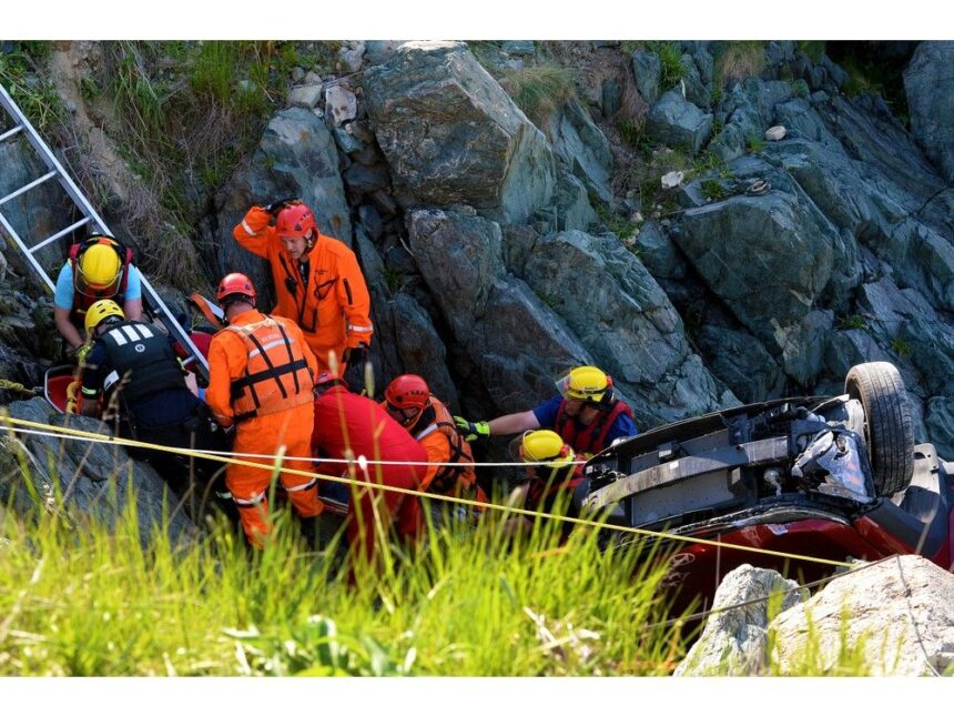 elderly-couple-in-hospital-following-dramatic-rescue-after-vehicle-plunges-over-ledge-in-portugal-cove-sunday-afternoon